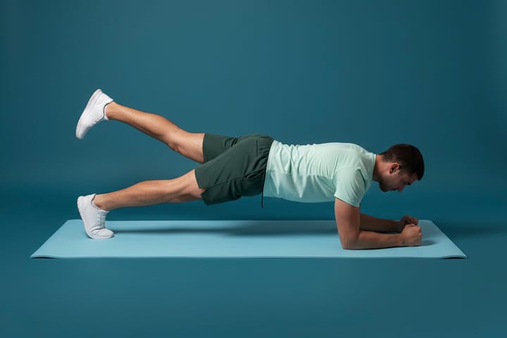 Forearm Plank Leg Lift